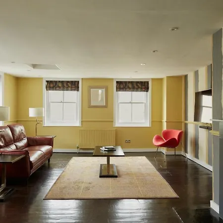 Luxe Apartment